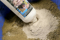 Matchpro Erde Terre de Somme schwarz 2kg, mit Sauerstoff-Effekt